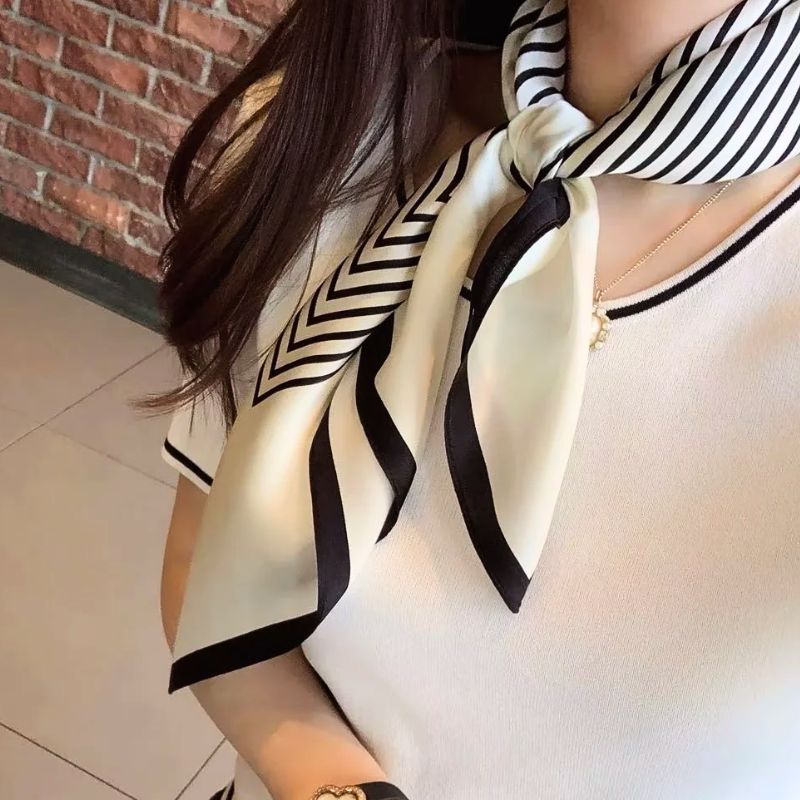 Elegant Lines Scarf