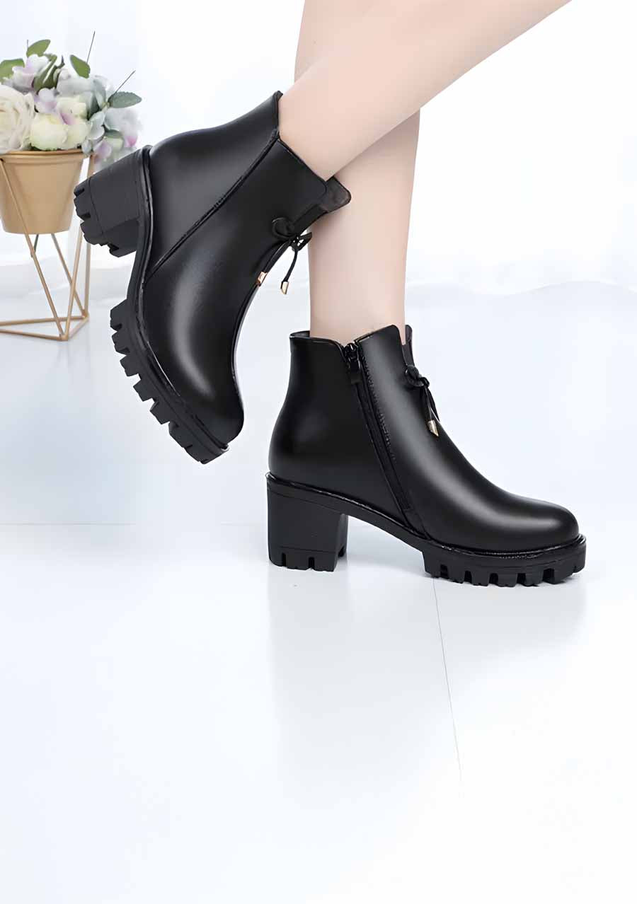 Lacine Boot